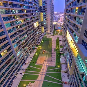 Octavius Holiday Home, Large 2 Bedroom Near Global Village & Outlet Mall دبي